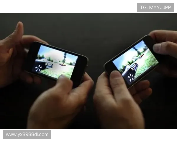 亚星手机版评价用户真实体验分享：游戏操作流畅性与社交互动效果详解